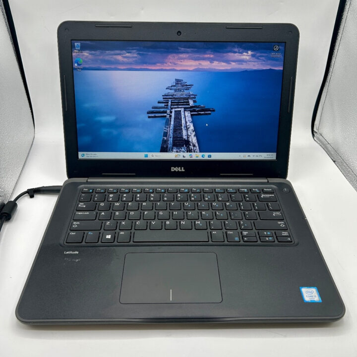 Dell Latitude 3380 - Intel Core i3-6006U / 4GB RAM / 128GB - Standard Stock